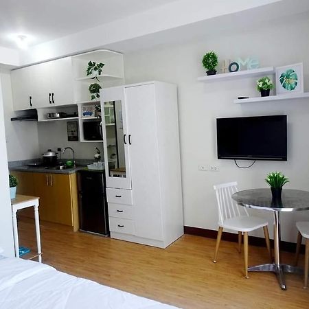Mesaverte Deluxe Studio With Balcony Cagayan de Oro Buitenkant foto