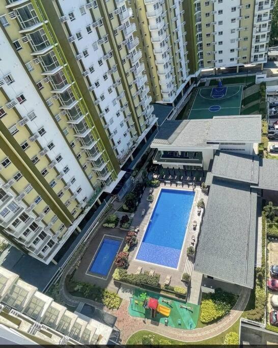 Mesaverte Deluxe Studio With Balcony Cagayan de Oro Buitenkant foto